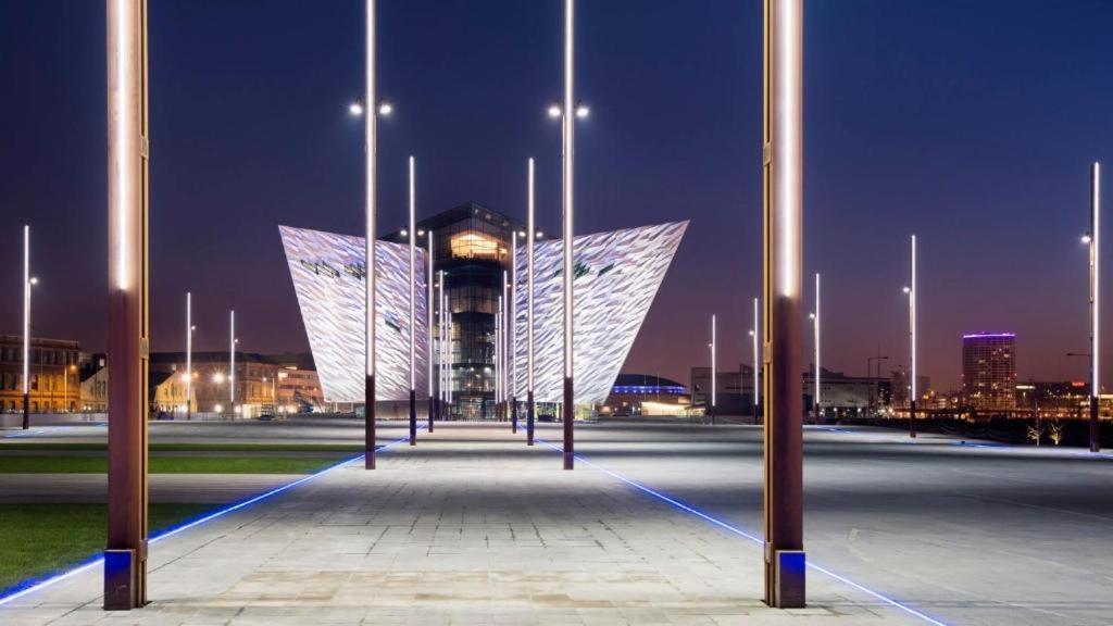 Beautiful Apartment In The Heart Of Belfast!! Экстерьер фото